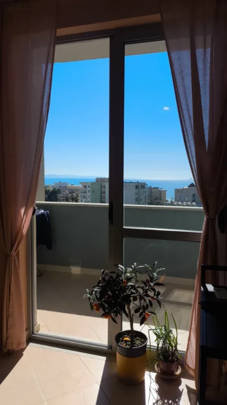 SHITET 2+1 ME PAMJE DETI NË PLAZH ADRIATIK 9 KATI