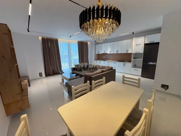 Tirane, jepet me qera apartament 2+1+Ballkon Kati 1, 127 m² 1.000 € (liqeni i thate)