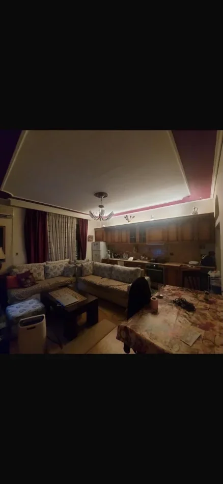 Tirane, jepet me qera Vile 2+1+Ballkon Kati 2, 85 m² 40.000 leke (riza tafili)