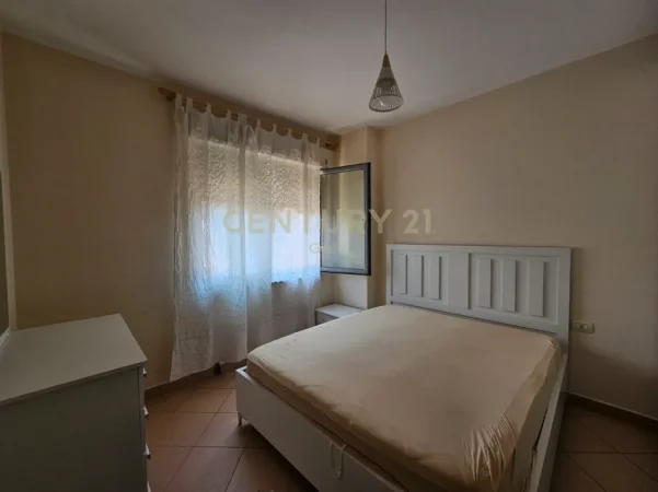 Tirane, jepet me qera apartament 2+1 Kati 6, 100 m² 700 € (rruga e barrikadave)