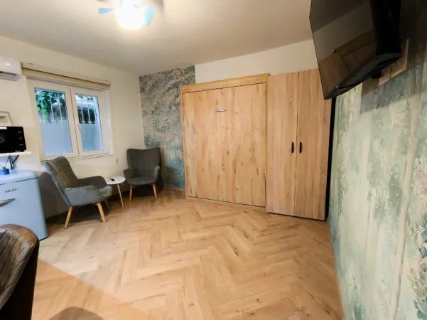 Tirane, jepet me qera garsonier Studio Kati 0, 40 m² 400 € (Rruga Vedat Kokona)
