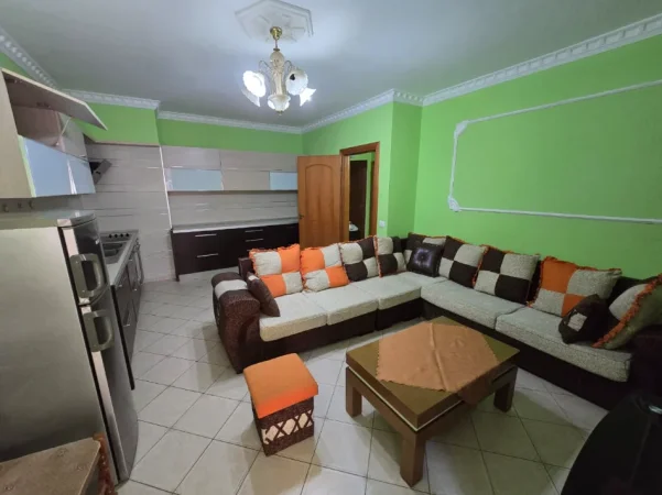 Tirane, jepet me qera apartament 2+1 Kati 2, 120 m² 550 € (Rruga Mikel Maruli)