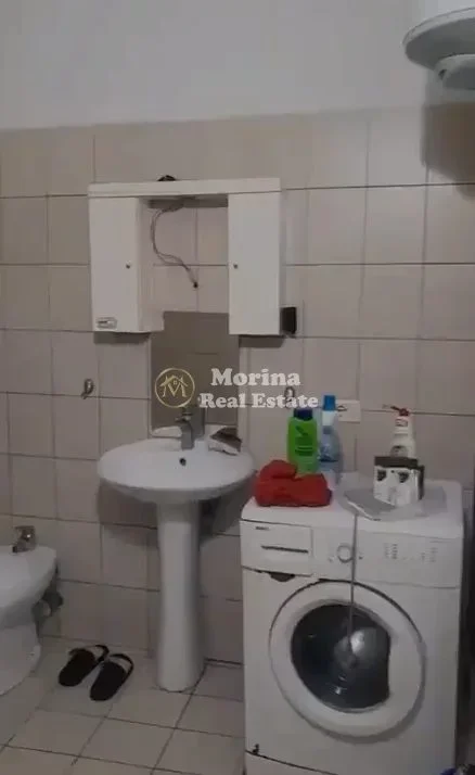 Tirane, jepet me qera apartament 2+1 Kati 2, 115 m² 430 € (Fresku)