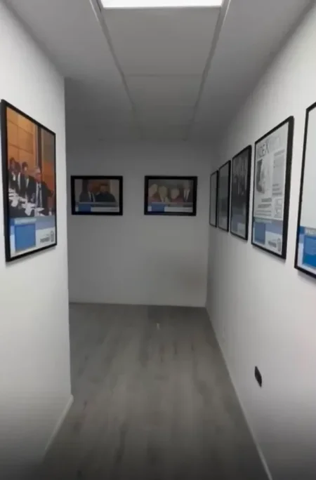 Tirane, shitet zyre Kati 2, 100 m² 400.000 € (Ish Blloku)