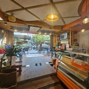 Tirane, shitet ambjent biznesi Kati 1, 118 m² 540.000 € (Blloku)