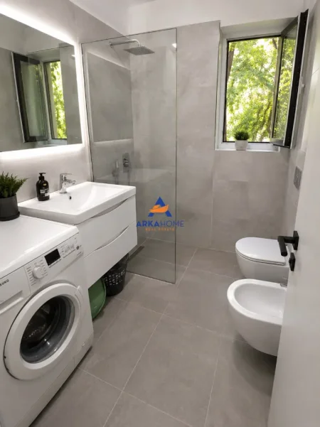 Tirane, shitet apartament 1+1+Ballkon Kati 3, 60 m² 155.000 € (rruga e elbasanit)