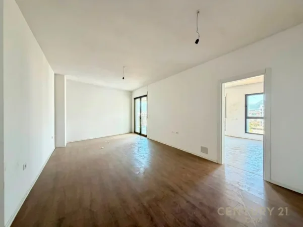 Tirane, shes apartament 2+1 Kati 9, 150 m² 270.000 € (Bulevardi i Ri)