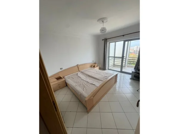 Tirane, jepet me qera apartament 2+1 Kati 3, 100 m² 500 € (Astir)