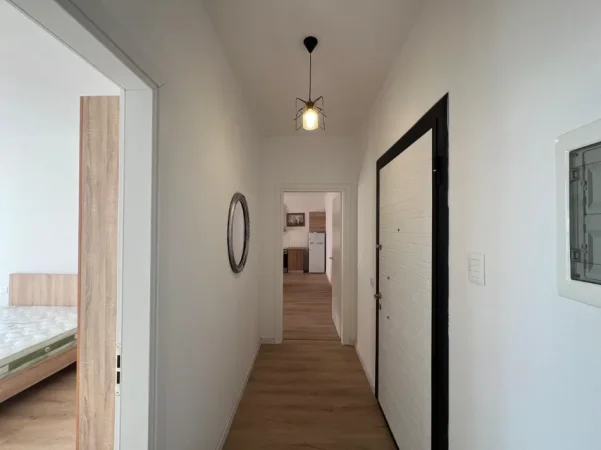 Tirane, jepet me qera apartament 1+1 Kati 4, 80 m² 550 € (Platinum Residence, Bulevardi i Ri)