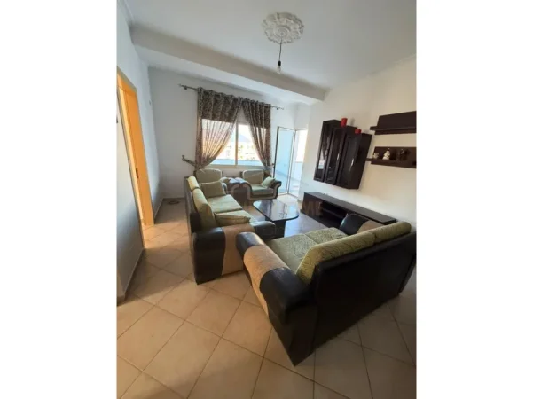Tirane, shitet apartament 2+1 Kati 7, 79 m² 106.500 € 