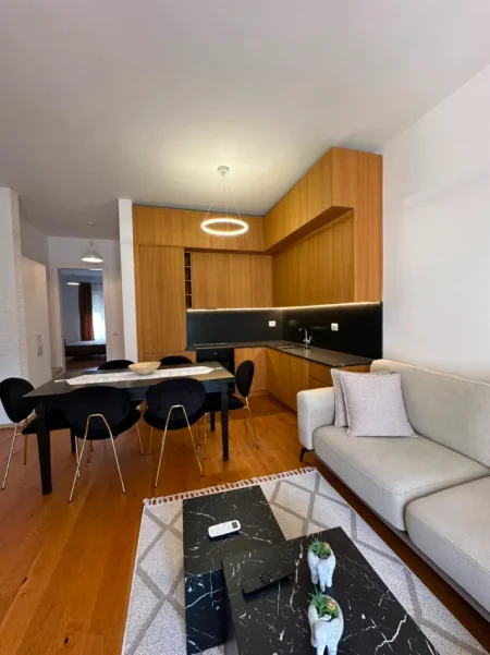 Tirane, jepet me qera apartament 2+1 Kati 2, 102 m² 1.200 € (Secret Garden)