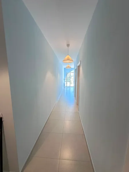 Vlore, shitet apartament 1+1+Ballkon Kati 2, 310.000 € (Dhermi,Vlore)