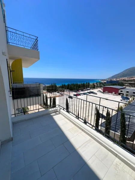 Vlore, shitet apartament 1+1+Ballkon Kati 2, 310.000 € (Dhermi,Vlore)