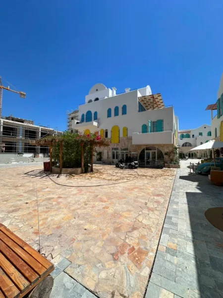 Vlore, shitet apartament 1+1+Ballkon Kati 2, 310.000 € (Dhermi,Vlore)