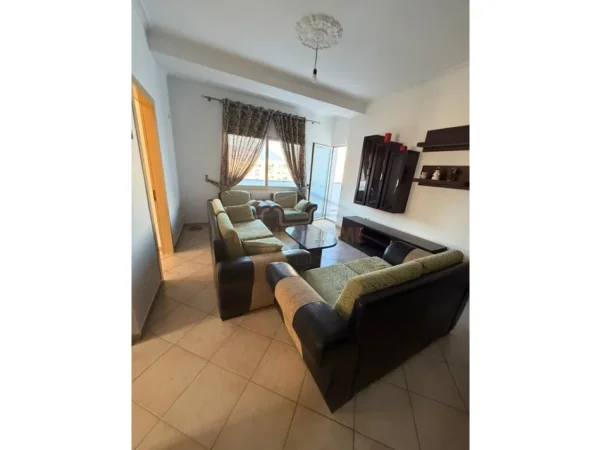 Tirane, shitet apartament 2+1 Kati 7, 79 m² 106.500 € (Yzberisht)