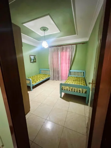Tirane, jepet me qera apartament Kati 3, 90 m² 550 € 
