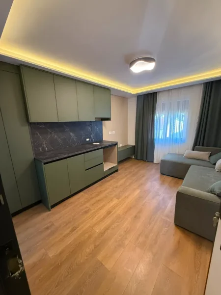 Tirane, shitet apartament Kati 5, 123 m² 327.000 € (Rruga e Kavajes)