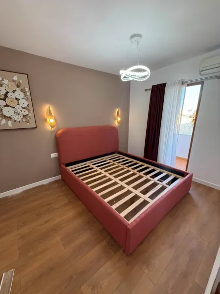 Tirane, shitet apartament Kati 5, 123 m² 327.000 € (Rruga e Kavajes)