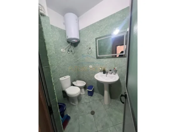 Tirane, jepet me qera apartament 2+1 Kati 3, 90 m² 450 € (Misto Mame)