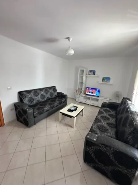 Durres, jepet me qera apartament 1+1+Ballkon Kati 2, 60 m² 320 € 