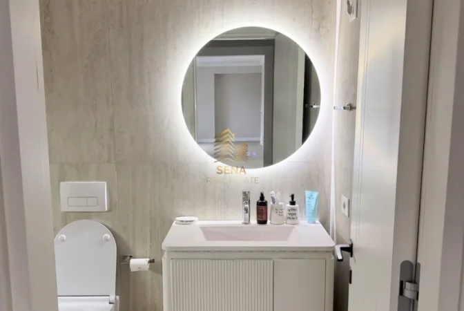Tirane, jepet me qera apartament 1+1+Ballkon Kati 2, 65 m² 650 € (Liqeni i Thate)