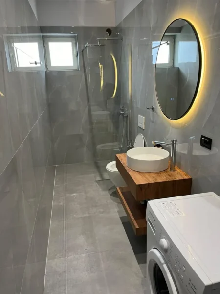 Tirane, jepet me qera apartament 1+1 Kati 2, 60 m² (Qyteti Studenti)