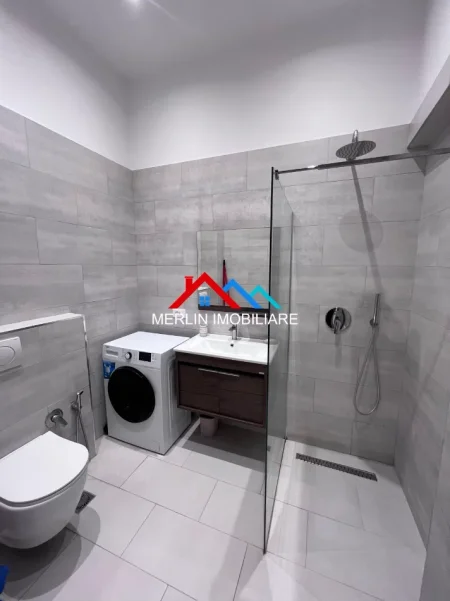 Tirane, jepet me qera apartament 2+1+Ballkon Kati 2, 89 m² 855 € (RRUGA E DURRESIT)