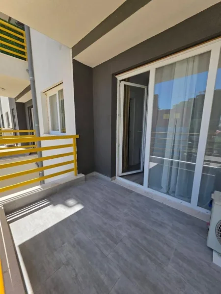 Tirane, jepet me qera apartament 1+1 Kati 4, 60 m² 550 € (Rruga Dritan Hoxha)
