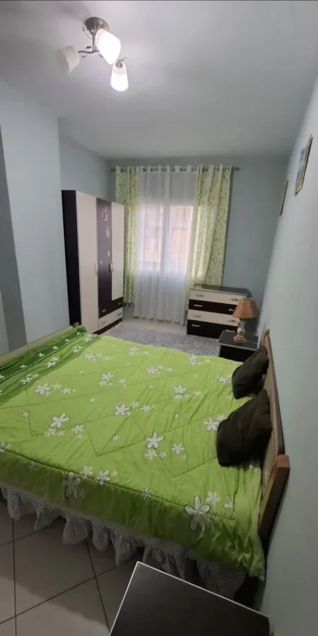 Tirane, jepet me qera apartament 2+1 Kati 3, 106 m² 500 € (Astir)