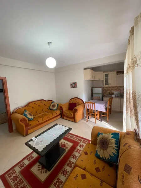 Tirane, jepet me qera apartament 2+1 Kati 2, 90 m² 500 € (Fusha Ali Demi)