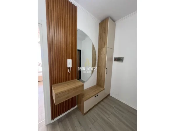 Tirane, jepet me qera apartament 1+1+Ballkon Kati 8, 80 m² 50,000 ALL/muaj (Urban Gate Residence, Astir)