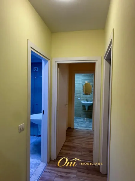 Tirane, jepet me qera apartament 2+1 Kati 6, 90 m² 750 € (KOMPLEKSI FIORI DI BOSKO)