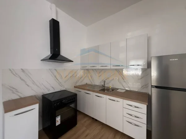 Tirane, jepet me qera apartament 1+1 Kati 0, 59 m² 350 € (Fresk)