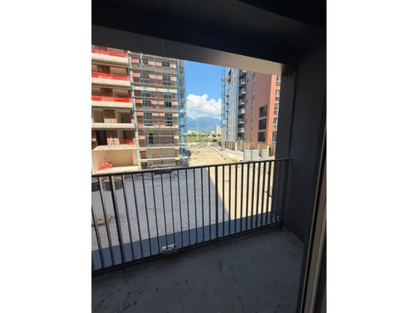 Tirane, shitet ambjent biznesi Kati 0, 138 m² 300.000 € (Bulevardi i Ri)