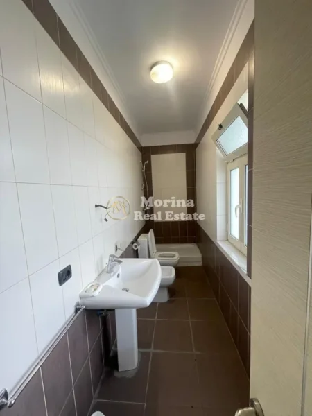 Tirane, jepet me qera apartament 2+1 Kati 4, 100 m² 500 € (Selitë)
