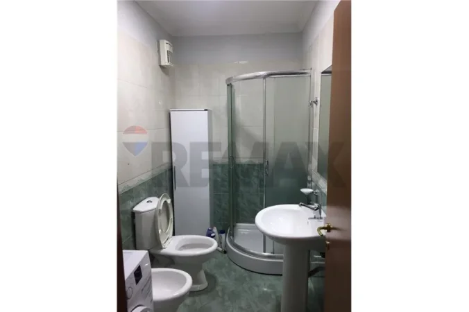Tirane, shes apartament 2+1+Ballkon Kati 3, 114 m² (Don bosko)