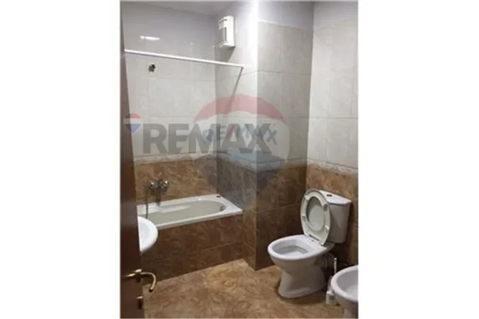 Tirane, shes apartament 2+1+Ballkon Kati 3, 114 m² (Don bosko)