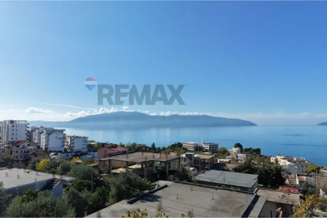 Vlore - Lungomare, shitet Vile Vile 2 Katshe Kati 2, 438 m² (Rruga Dhimitër Konomi, Vlore)