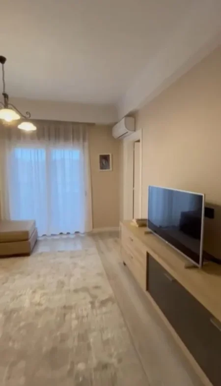 Tirane, shitet apartament Studio Kati 7, 112 m² 350.000 € (9 Katëshet)