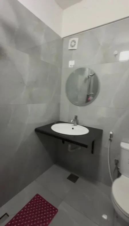 Tirane, jepet me qera apartament 1+1 Kati 1, 65 m² 400 € (Astir)