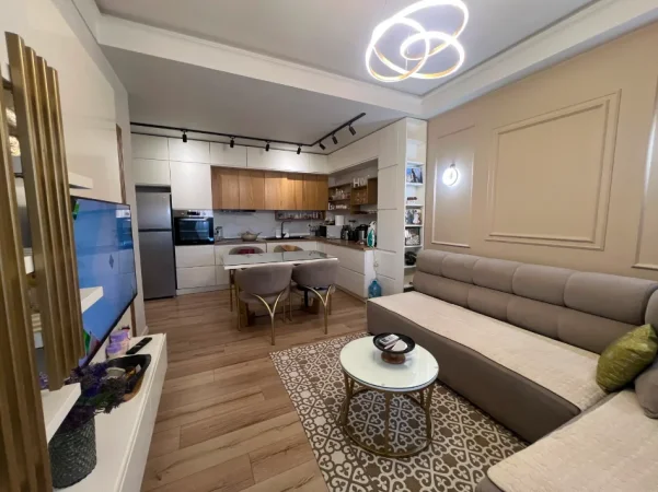 Tirane, shitet apartament 2+1 Kati 1, 91 m² 265.000 € (Rruga Panorama)