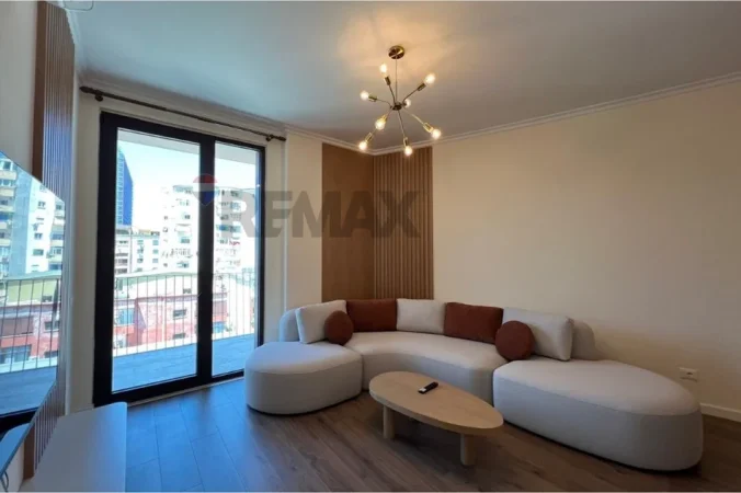 Jepet Apartament me qira 2+1+2 ~ Rruga e Kosovareve