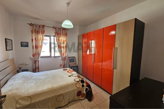 Jepet me QIra apartamenti 2+1 ~ Kodra e Diellit