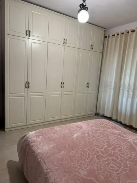 Tirane, jap me qera apartament 2+1 Kati 3, Çmimi 500 €