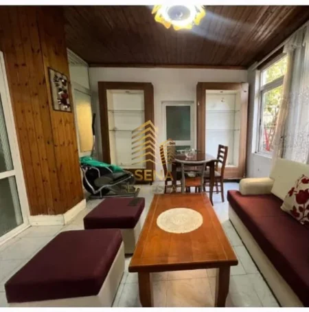 Tirane, jepet me qera apartament 1+1 Kati 1, 75 m² 500 € (Shallvaret)