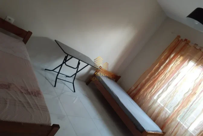 Tirane, jepet me qera apartament 3+1+Ballkon Kati 3, 110 m² 550 € (Rruga e Elbasanit)