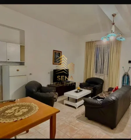Tirane, jepet me qera apartament 1+1 Kati 1, 65 m² 500 € (Myslym Shyri)