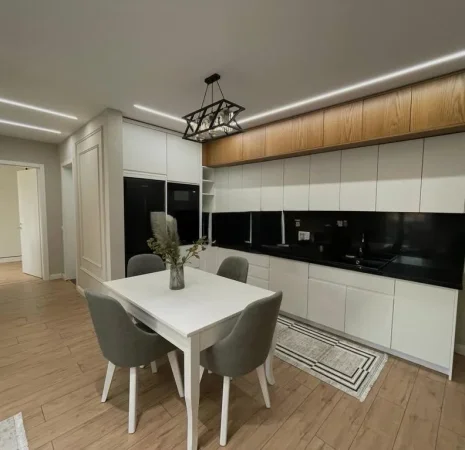 Tirane, jepet me qera apartament 2+1+Ballkon Kati 2, 99 m² 1.400 € (Liqeni i Thate)