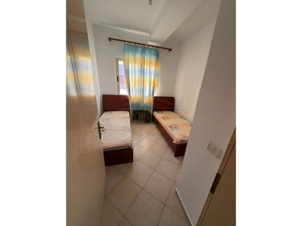 Tirane, shitet apartament 2+1+Aneks+Ballkon Kati 7, 79 m² 106.500 € (Misto Mame)