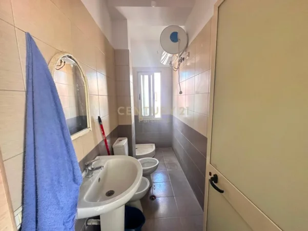Tirane, shitet apartament 2+1+Ballkon Kati 7, 79 m² 106.501 € 